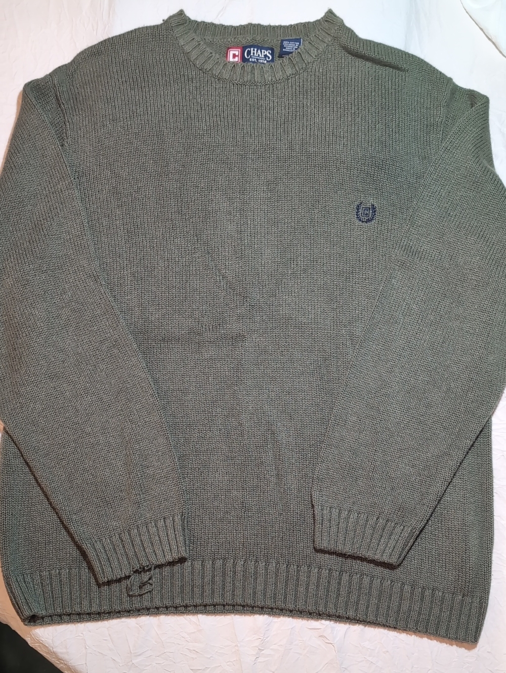 XL Mens Chaps  Olive Green Crewneck Sweater with Embroidered Crest